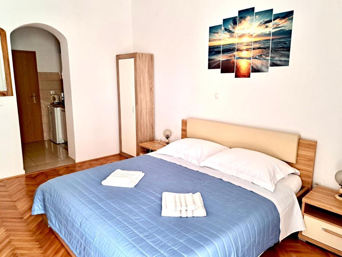 Nemira Beach Getaway 奥米什 外观 照片
